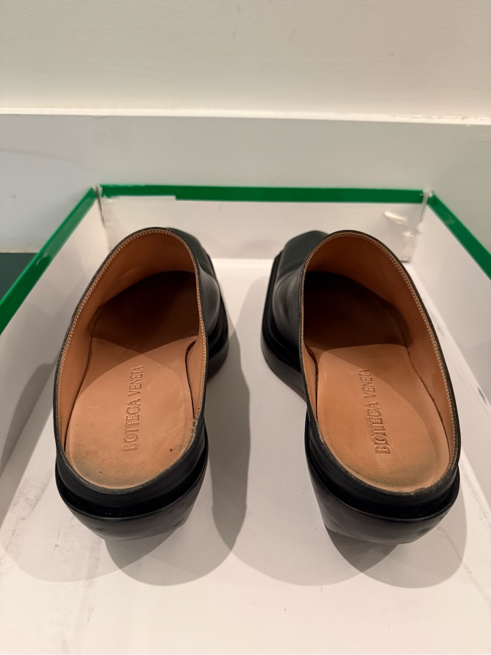 RARE Bottega Veneta Black Leather Square Toe Mules Mens/Womens Size 40 - Picture 5 of 14